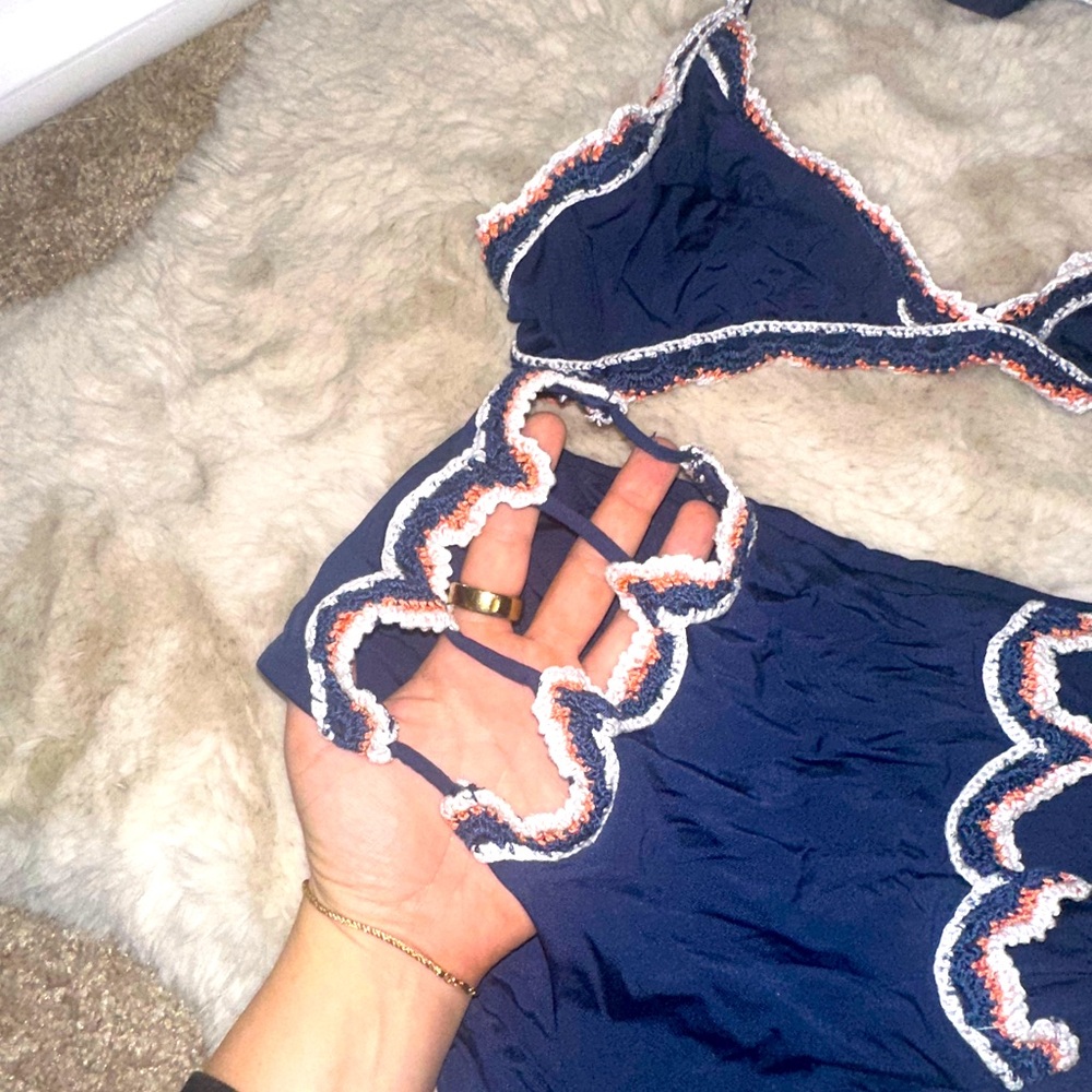 BECCA BIKINI SIZE L